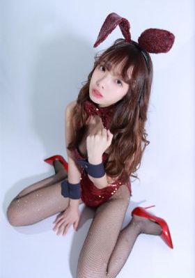年轻的妈妈的朋友